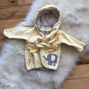 Carter’s Infant Bath Robe NWOT!